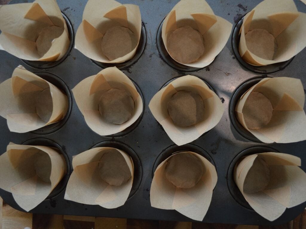Muffin liners in muffin tin